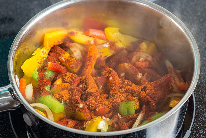 Spicy Paprika Sauce (Zigeunersoße) | The Kitchen Maus
